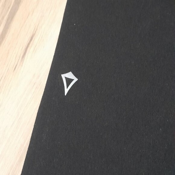 Girl's ivivva by lululemon leggings - Picture 3 of 4